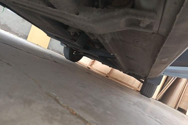 Used Dongfeng NAMMI BOX 2022 Chasing Wind Edition 351 km Advanced Model Chassis Rear Right