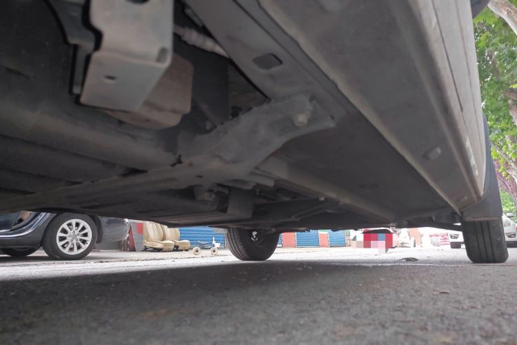 Used Dongfeng NAMMI BOX 2022 Revised Light Wind Edition 201 km Standard Version Chassis Rear Right