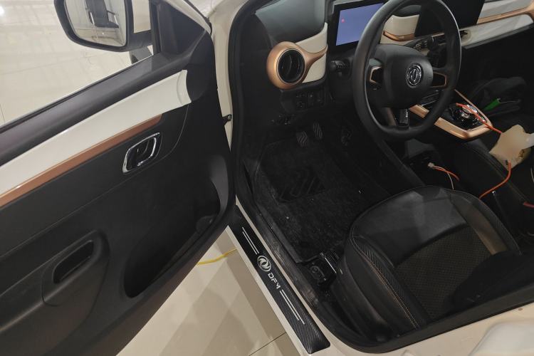 Used Dongfeng NAMMI BOX 2022 Chasing Wind Edition 331KM Advanced Model Driver Seat