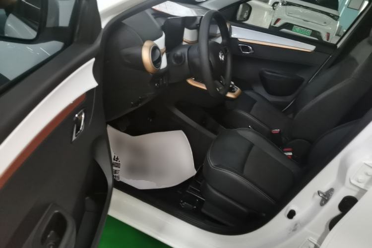 Used Dongfeng NAMMI BOX 2022 Chasing Wind Edition 331KM Advanced Model Driver Seat