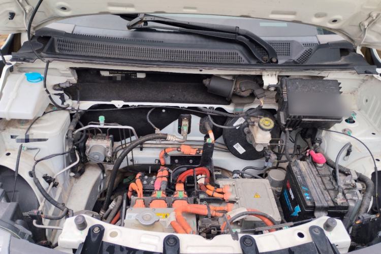Used Dongfeng NAMMI BOX 2022 Chasing Wind Edition 331KM Advanced Model Engine Bay
