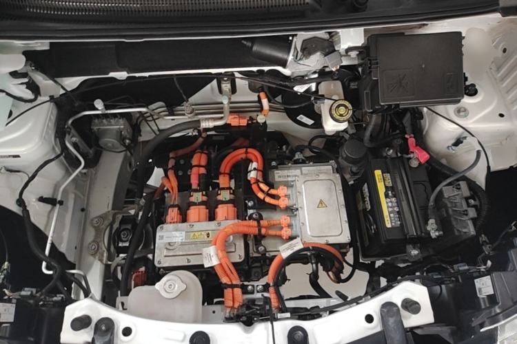 Used Dongfeng NAMMI BOX 2022 Champion Edition Light Wind Version 201KM Standard Model Engine Bay