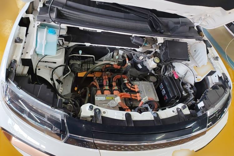 Used Dongfeng NAMMI BOX 2022 Light Wind Edition 201KM Lightning Model Engine Bay