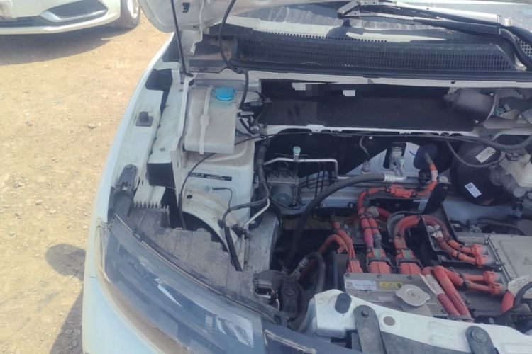 Used Dongfeng NAMMI BOX 2022 Chasing Wind Edition 331KM Advanced Model Engine Bay Right