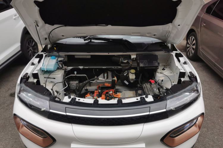 Used Dongfeng NAMMI BOX 2022 Champion Edition Light Wind Version 201KM Standard Model Engine Bay