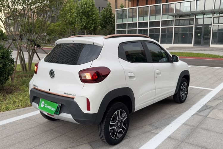 Used Dongfeng NAMMI BOX 2022 Revised Light Wind Edition 201 km Standard Version Exterior 1
