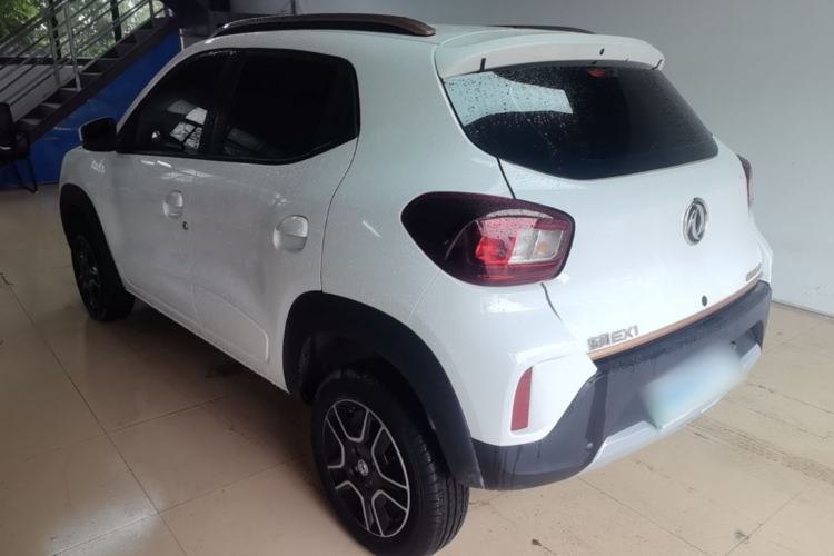 Used Dongfeng NAMMI BOX 2022 Revised Light Wind Edition 201 km Standard Version Exterior 2