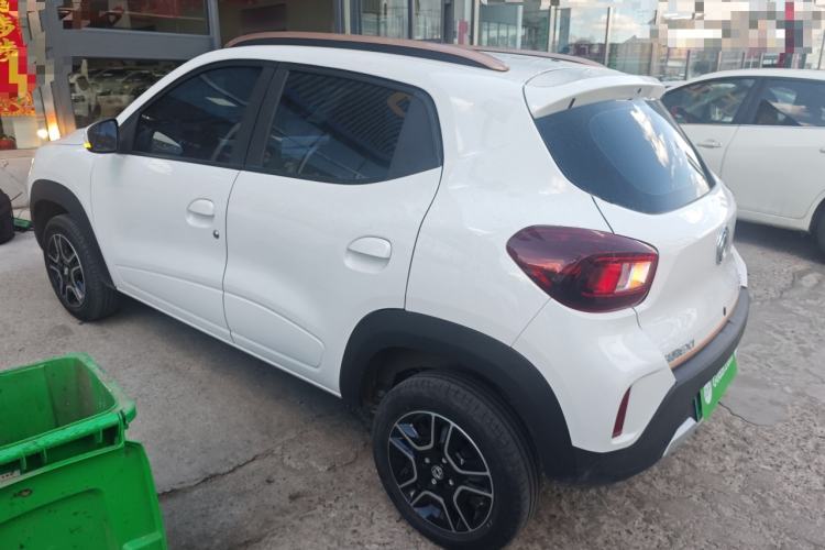 Used Dongfeng NAMMI BOX 2022 Light Wind Edition 201KM Lightning Model Exterior 2