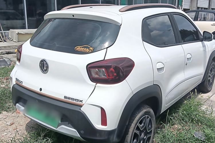Used Dongfeng NAMMI BOX 2022 Chasing Wind Edition 351KM Standard Model Exterior 3