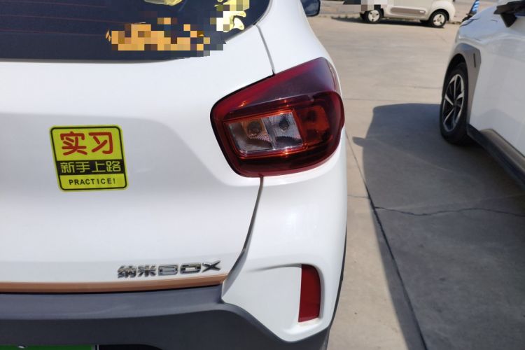 Used Dongfeng NAMMI BOX 2022 Chasing Wind Edition 351KM Standard Model Exterior 3