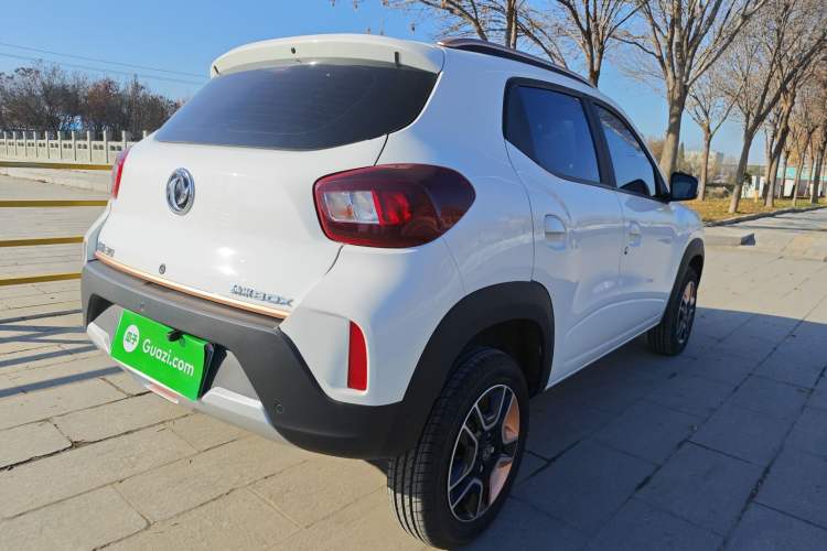 Used Dongfeng NAMMI BOX 2022 Revised Light Wind Edition 201 km Standard Version Exterior 4