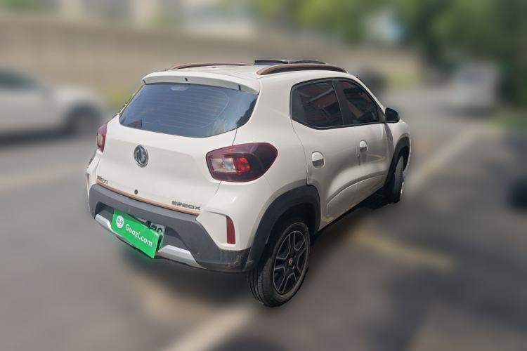 Used Dongfeng NAMMI BOX 2022 Light Wind Edition 201KM Standard Model Exterior 5