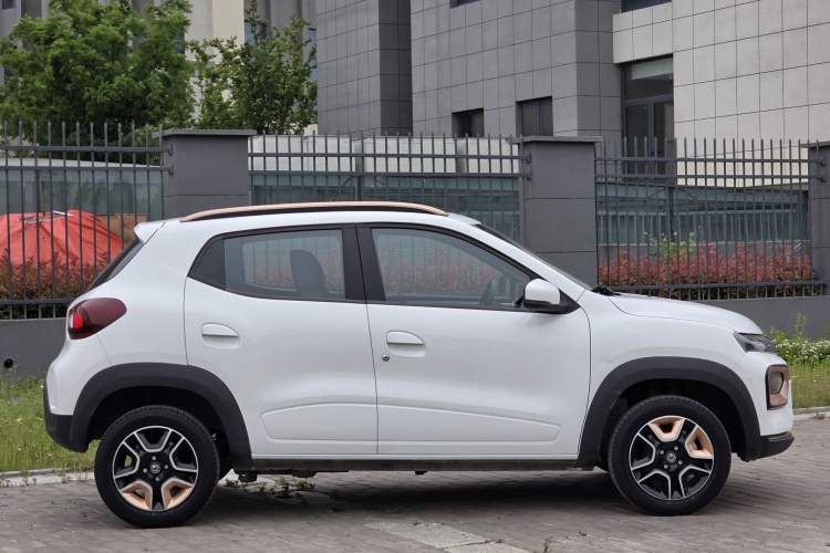 Used Dongfeng NAMMI BOX 2022 Champion Edition Light Wind Version 201KM Standard Model Exterior 6