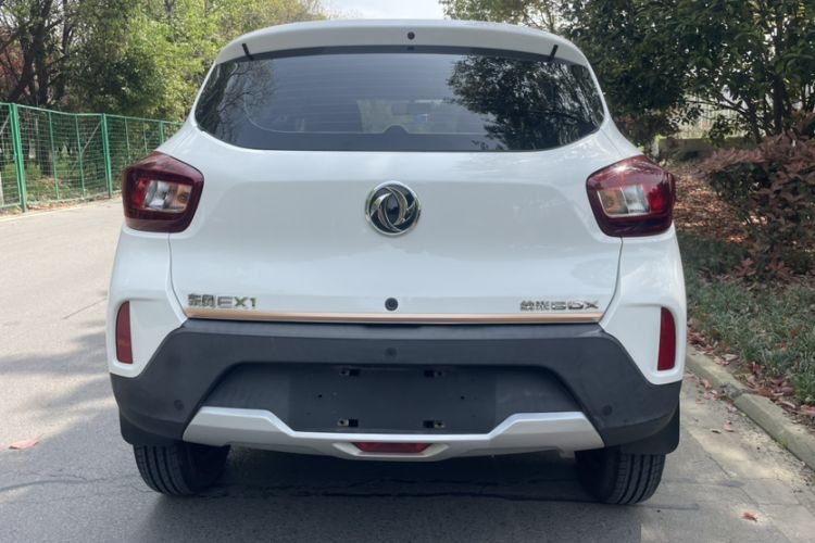 Used Dongfeng NAMMI BOX 2022 Revised Light Wind Edition 201 km Standard Version Exterior 9