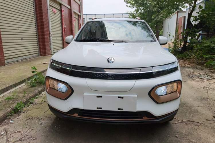 Used Dongfeng NAMMI BOX 2022 Revised Light Wind Edition 201 km Standard Version Front
