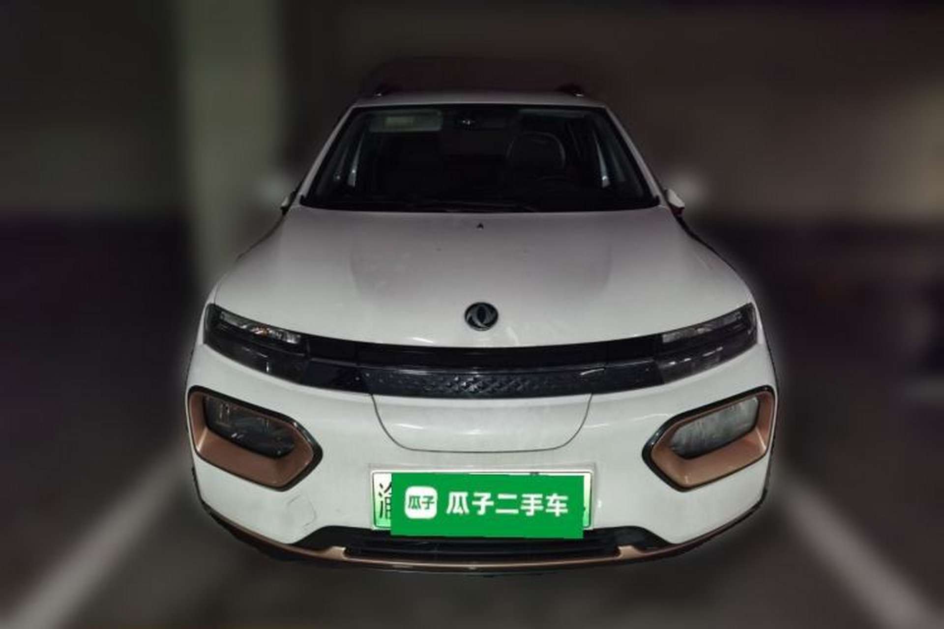 Used Dongfeng NAMMI BOX 2022 Revised Light Wind Edition 201 km Standard Version Front