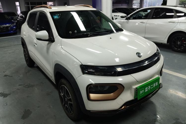 Used Dongfeng NAMMI BOX 2022 Chasing Wind Edition 331 km Standard Model Front Right 45 Deg