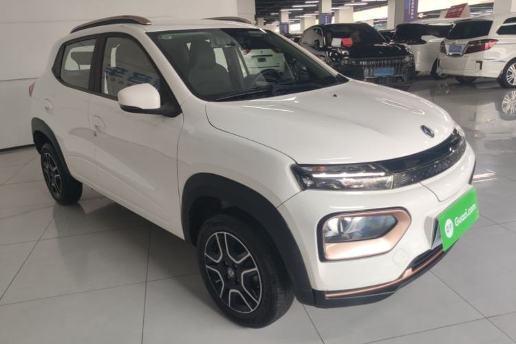 Used Dongfeng NAMMI BOX 2022 Champion Edition Light Wind Version 201KM Standard Model Front Right 45 Deg