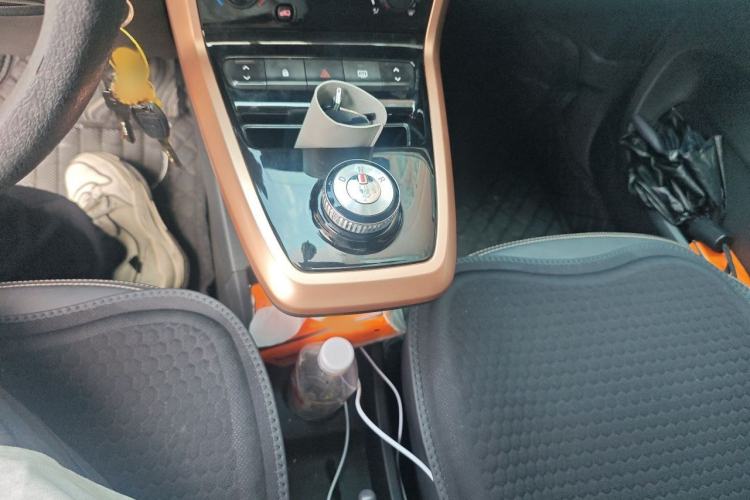 Used Dongfeng NAMMI BOX 2022 Light Wind Edition 201KM Standard Model Gear Lever