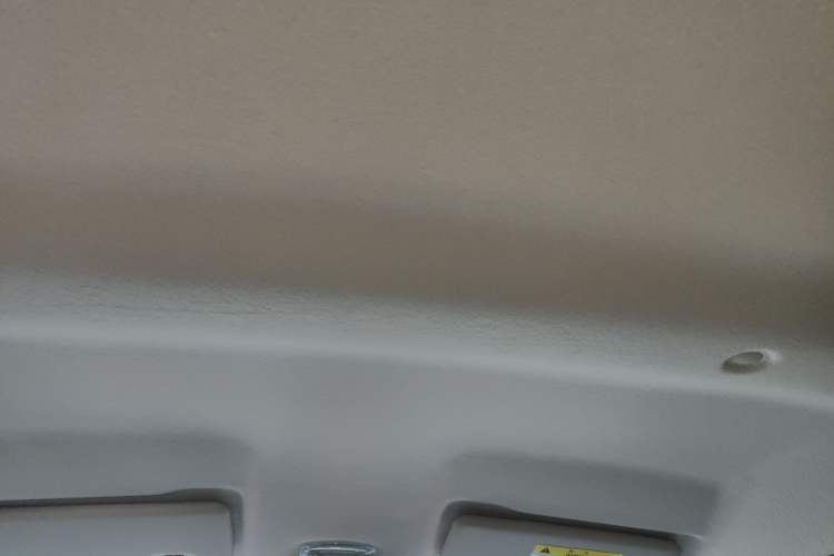 Used Dongfeng NAMMI BOX 2022 Champion Edition Light Wind Version 201KM Standard Model Headliner