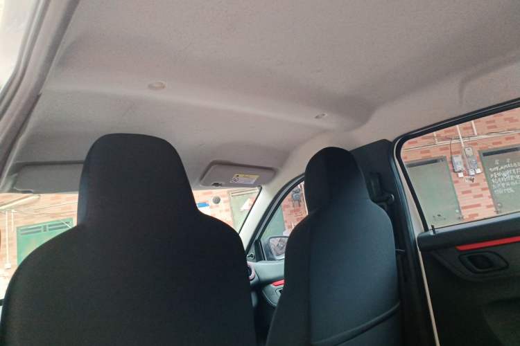 Used Dongfeng NAMMI BOX 2022 Chasing Wind Edition 331 km Standard Model Headliner