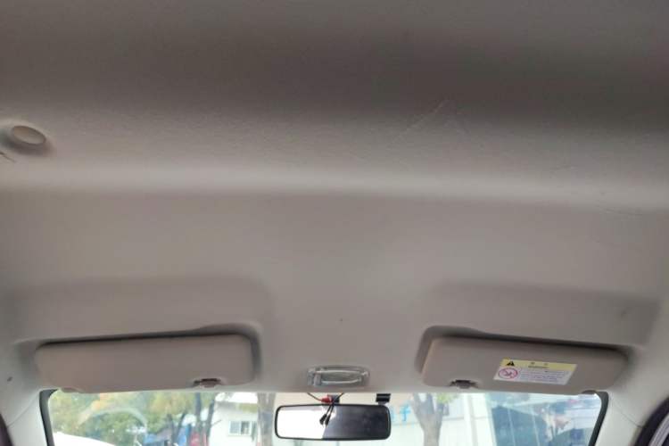 Used Dongfeng NAMMI BOX 2022 Chasing Wind Edition 331 km Standard Model Headliner