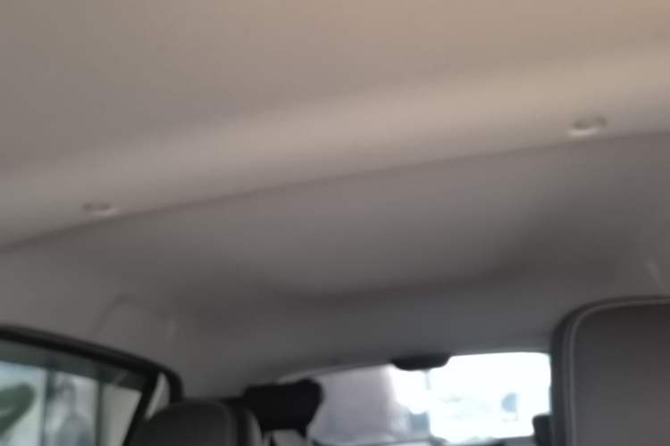 Used Dongfeng NAMMI BOX 2022 Champion Edition Light Wind Version 201KM Standard Model Headliner