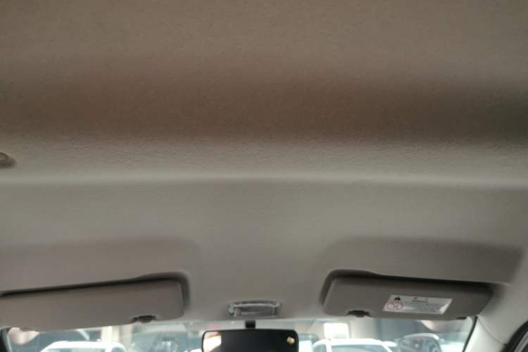 Used Dongfeng NAMMI BOX 2022 Champion Edition Light Wind Version 201KM Standard Model Headliner