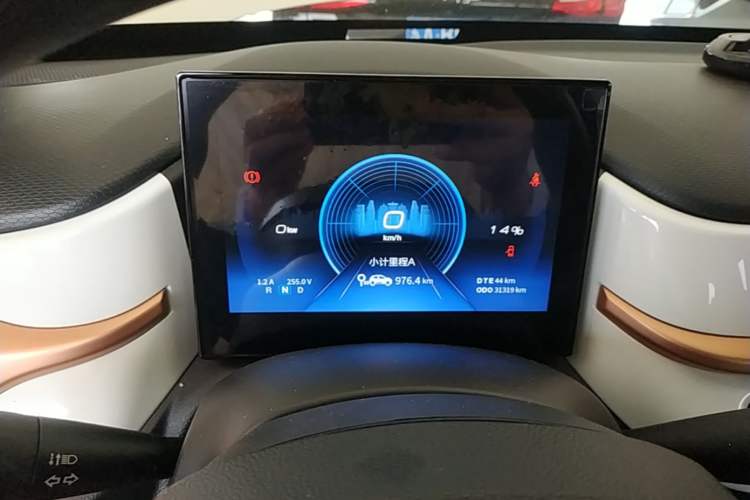 Used Dongfeng NAMMI BOX 2022 Chasing Wind Edition 331 km Standard Model Instrument Cluster
