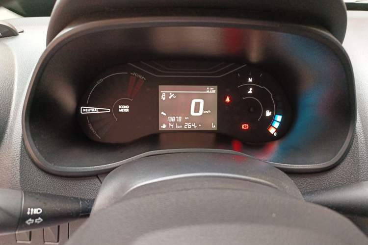Used Dongfeng NAMMI BOX 2022 Chasing Wind Edition 331 km Standard Model Instrument Cluster