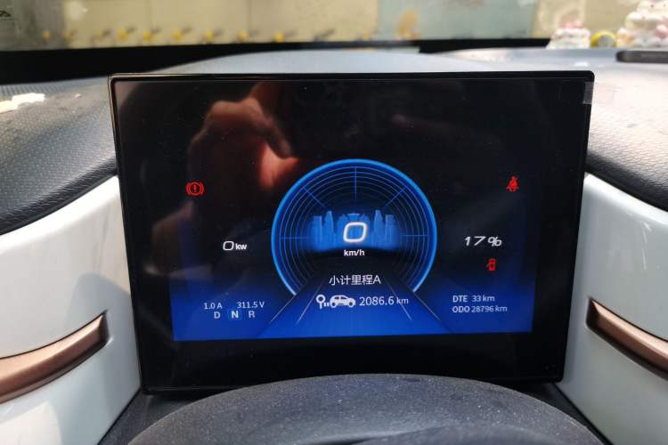 Used Dongfeng NAMMI BOX 2022 Light Wind Edition 201KM Advanced Model Instrument Cluster
