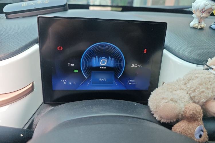 Used Dongfeng NAMMI BOX 2022 Light Wind Edition 201KM Standard Model Instrument Cluster