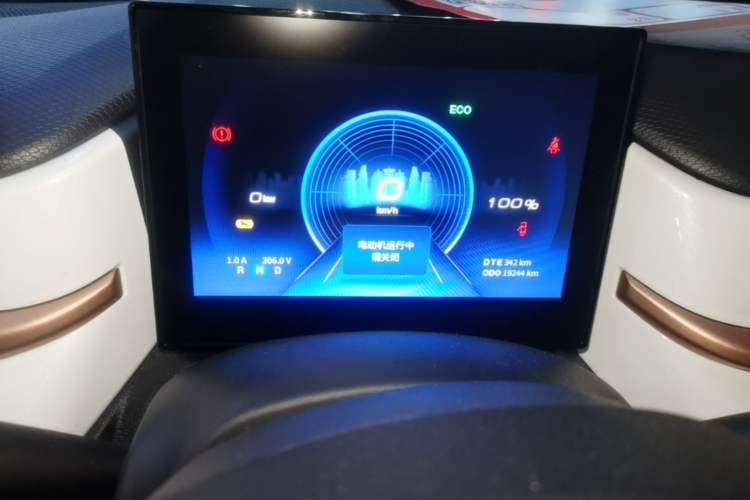 Used Dongfeng NAMMI BOX 2022 Chasing Wind Edition 331KM Advanced Model Instrument Cluster