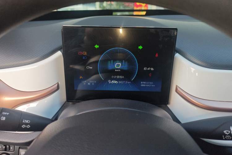 Used Dongfeng NAMMI BOX 2022 Light Wind Edition 201KM Lightning Model Instrument Cluster