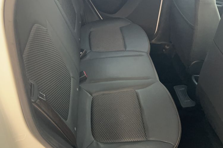 Used Dongfeng NAMMI BOX 2022 Chasing Wind Edition 331 km Standard Model Interior 3