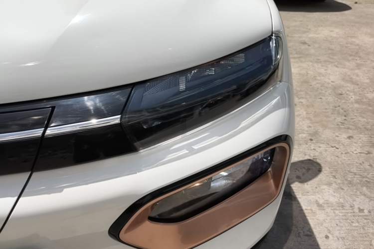 Used Dongfeng NAMMI BOX 2022 Revised Light Wind Edition 201 km Standard Version Left Front Headlight