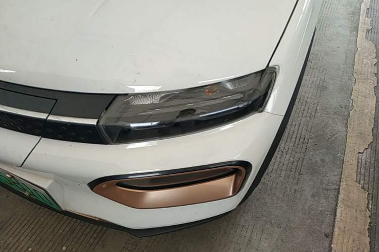 Used Dongfeng NAMMI BOX 2022 Chasing Wind Edition 331 km Standard Model Left Front Headlight