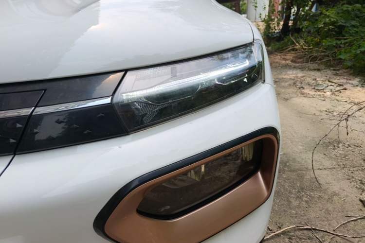 Used Dongfeng NAMMI BOX 2022 Revised Light Wind Edition 201 km Standard Version Left Front Headlight