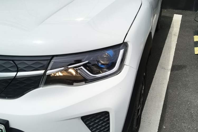 Used Dongfeng NAMMI BOX 2022 Chasing Wind Edition 331 km Standard Model Left Front Headlight
