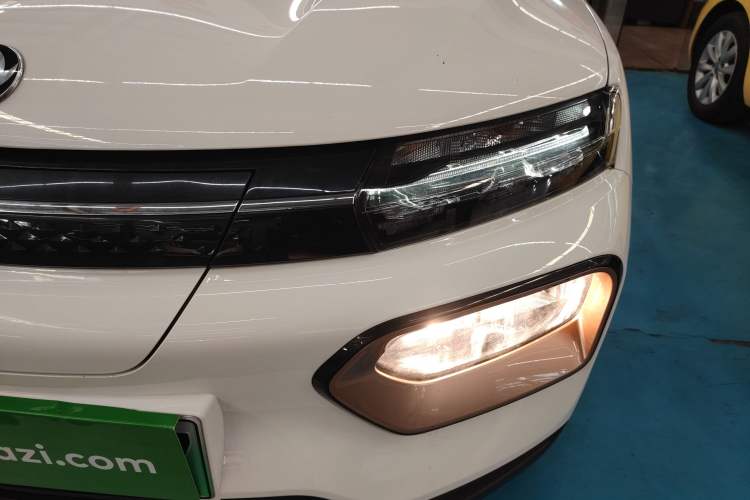 Used Dongfeng NAMMI BOX 2022 Champion Edition Light Wind Version 201KM Standard Model Left Front Headlight
