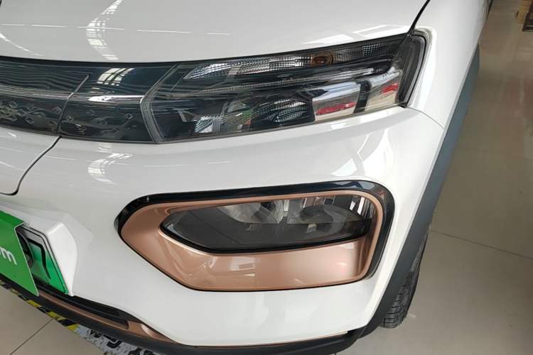 Used Dongfeng NAMMI BOX 2022 Revised Light Wind Edition 201 km Standard Version Left Front Headlight