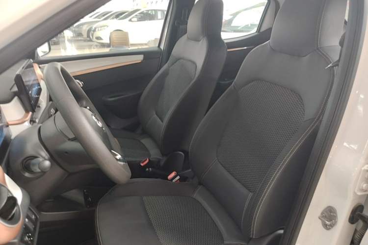Used Dongfeng NAMMI BOX 2022 Chasing Wind Edition 351KM Standard Model Left Front Seat