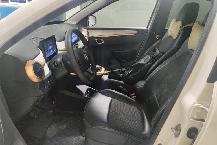 Used Dongfeng NAMMI BOX 2022 Chasing Wind Edition 331KM Advanced Model Left Front Seat