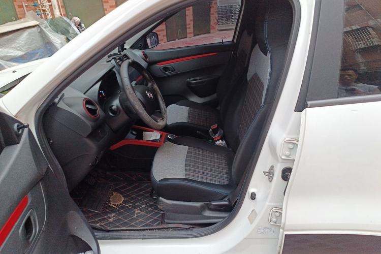 Used Dongfeng NAMMI BOX 2022 Chasing Wind Edition 331 km Standard Model Left Front Seat