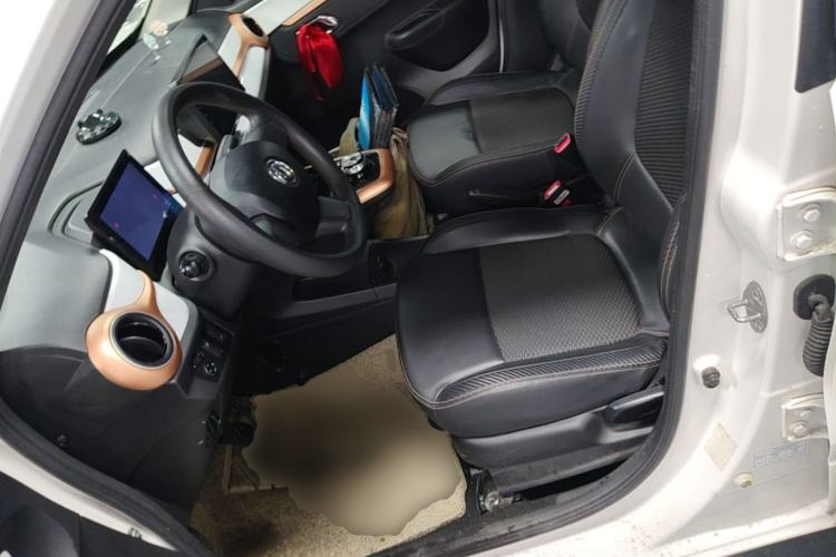 Used Dongfeng NAMMI BOX 2022 Chasing Wind Edition 331 km Standard Model Left Front Seat