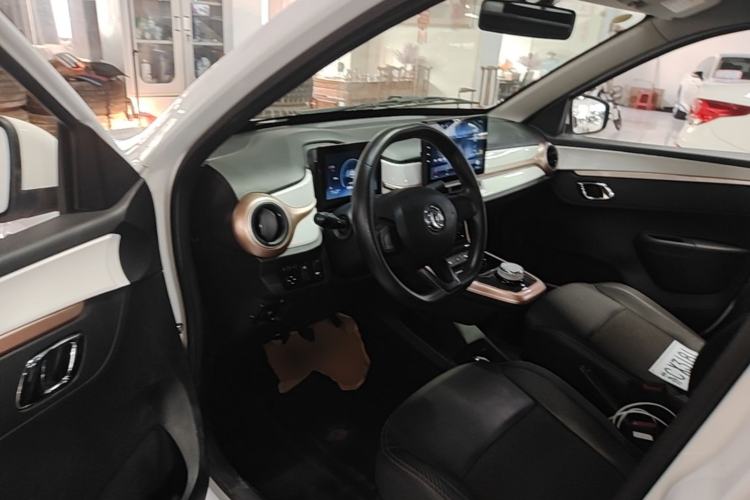 Used Dongfeng NAMMI BOX 2022 Champion Edition Light Wind Version 201KM Standard Model Left Front Seat