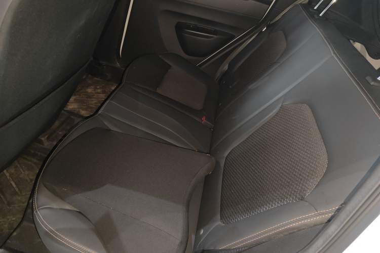 Used Dongfeng NAMMI BOX 2022 Chasing Wind Edition 331KM Advanced Model Left Rear Seat