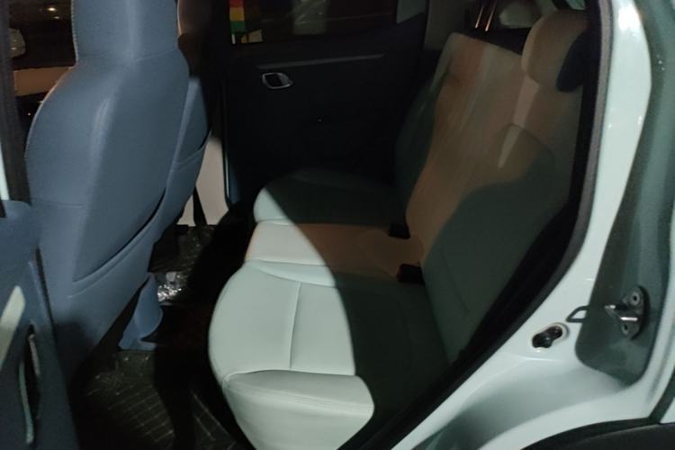 Used Dongfeng NAMMI BOX 2022 Chasing Wind Edition 331KM Advanced Model Left Rear Seat