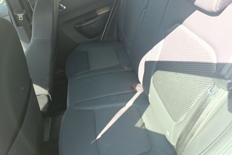 Used Dongfeng NAMMI BOX 2022 Light Wind Edition 201KM Lightning Model Left Rear Seat