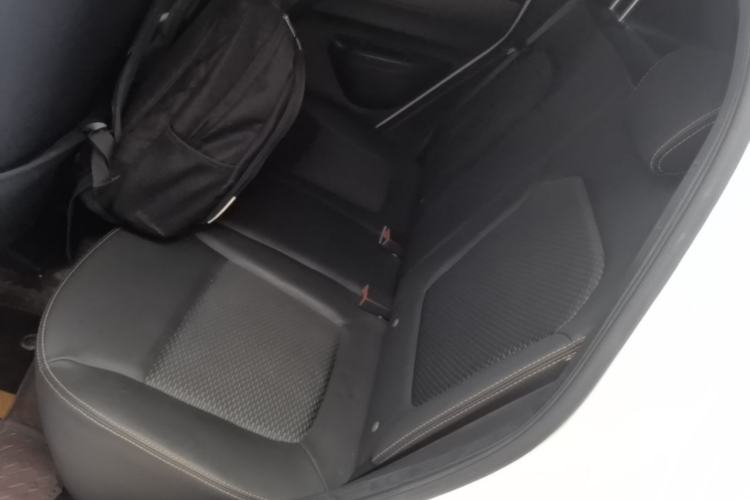 Used Dongfeng NAMMI BOX 2022 Champion Edition Light Wind Version 201KM Standard Model Left Rear Seat